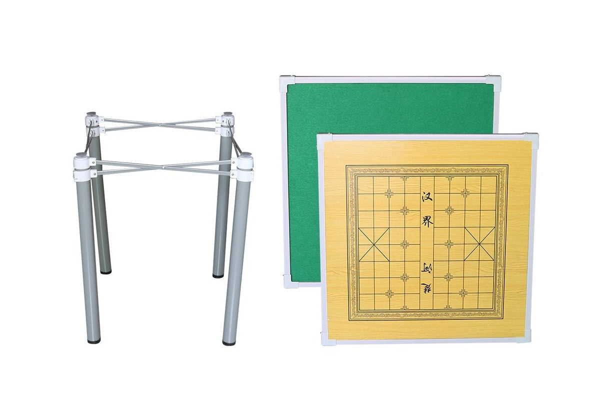 Close up of green felt on foldable mahjong table