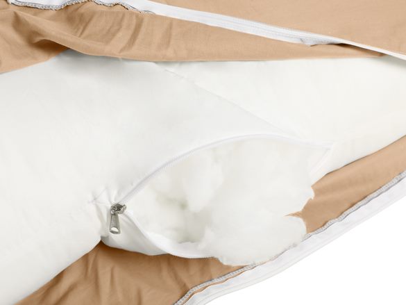 Cooling pregnancy pillow designed for women up to 175 cm tall