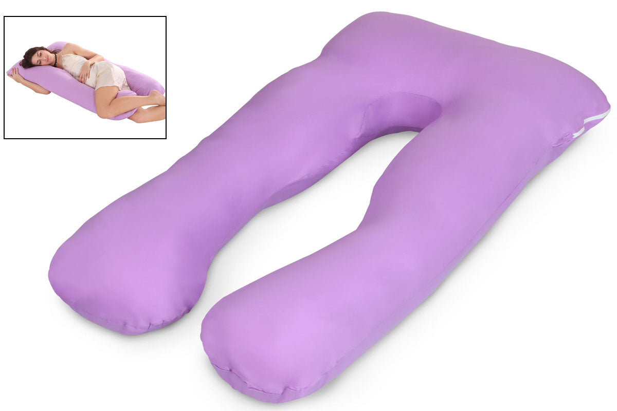 Lightweight pregnancy pillow weighing approximately 13 kg