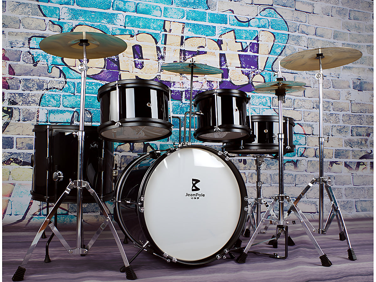 Side angle showing Drum Kit Set black tom toms