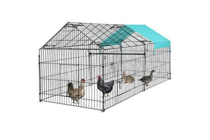 Close up of chicken coop wire mesh with UV protection