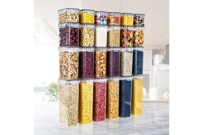 Close up of airtight lid with silicone seal on food container