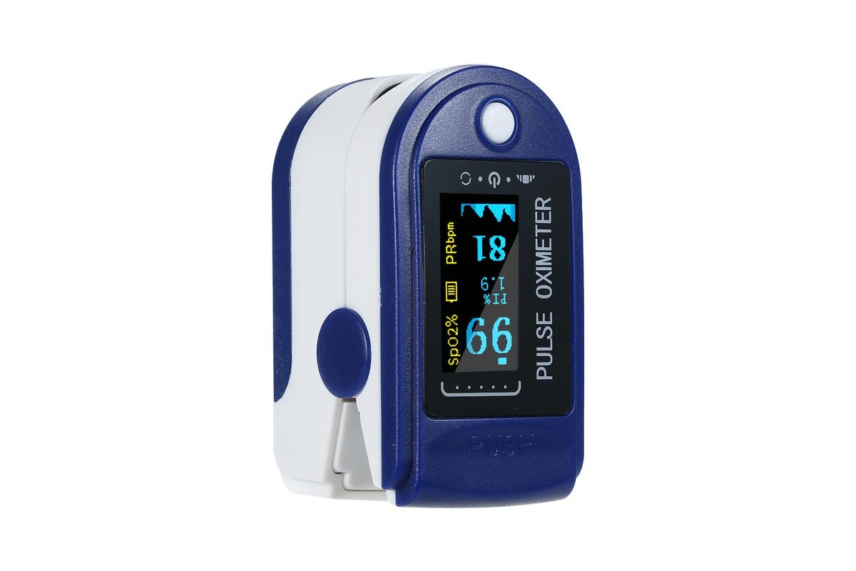 Portable blood pressure monitor and oximeter set with compact size
