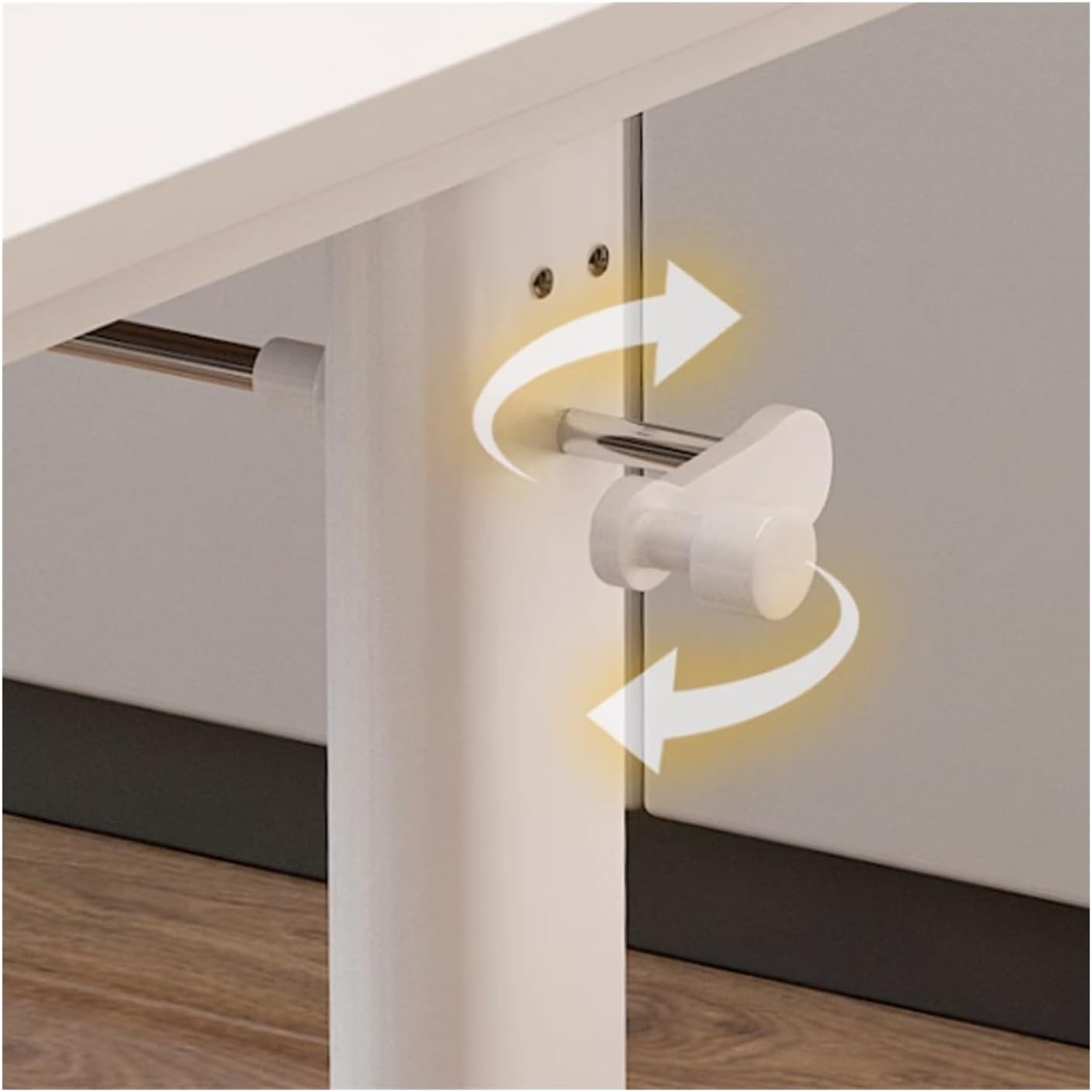 Steel pipe frame detail on height adjustable desk 120CM