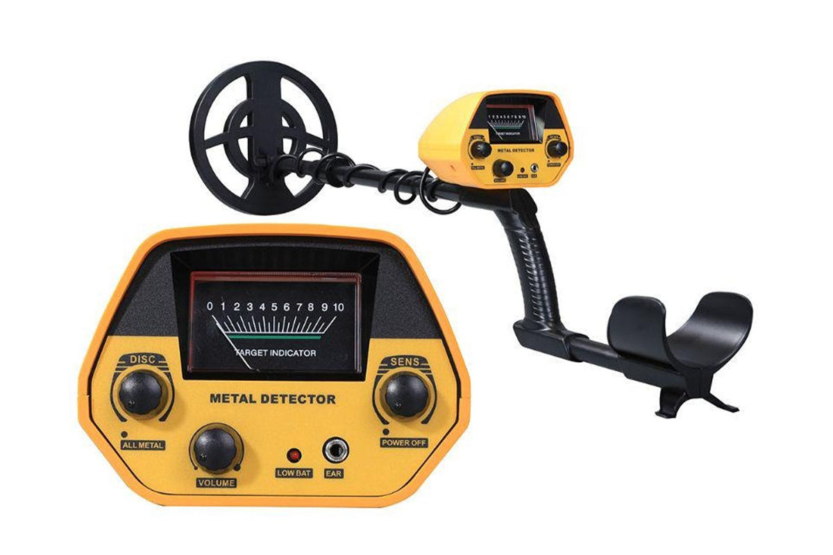 Close up of metal detector NZ waterproof search coil