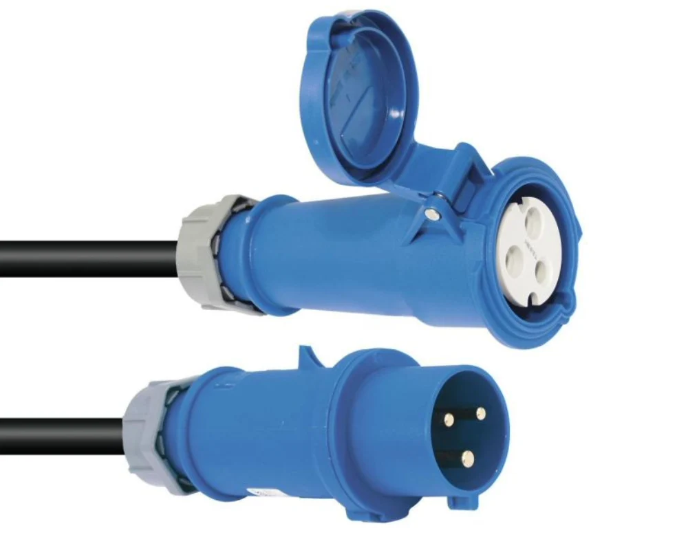 Heavy duty 15mm cable thickness on caravan power extension