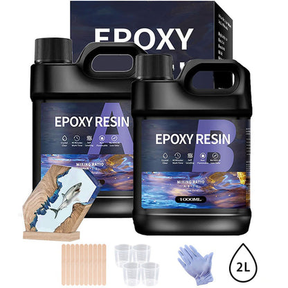 Epoxy resin 1:1 kit 2000ml clear liquid in mixing cup