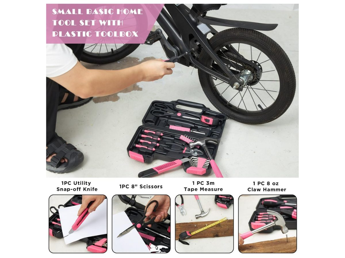 Hex keys and screwdriver bits in hand tools set