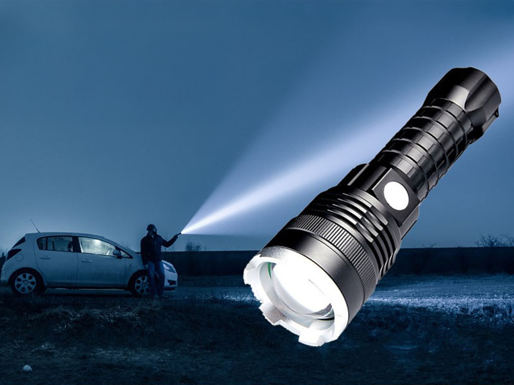 Waterproof rechargeable torch LED with skid-proof grip
