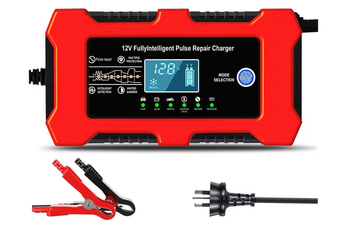 Red ABS plastic car battery charger 12V 6A side angle