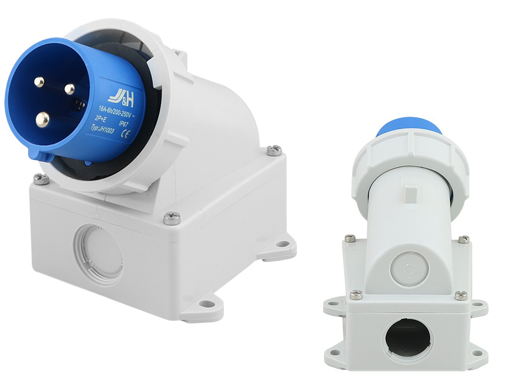 Caravan Lead Connector Male White 16A IP67