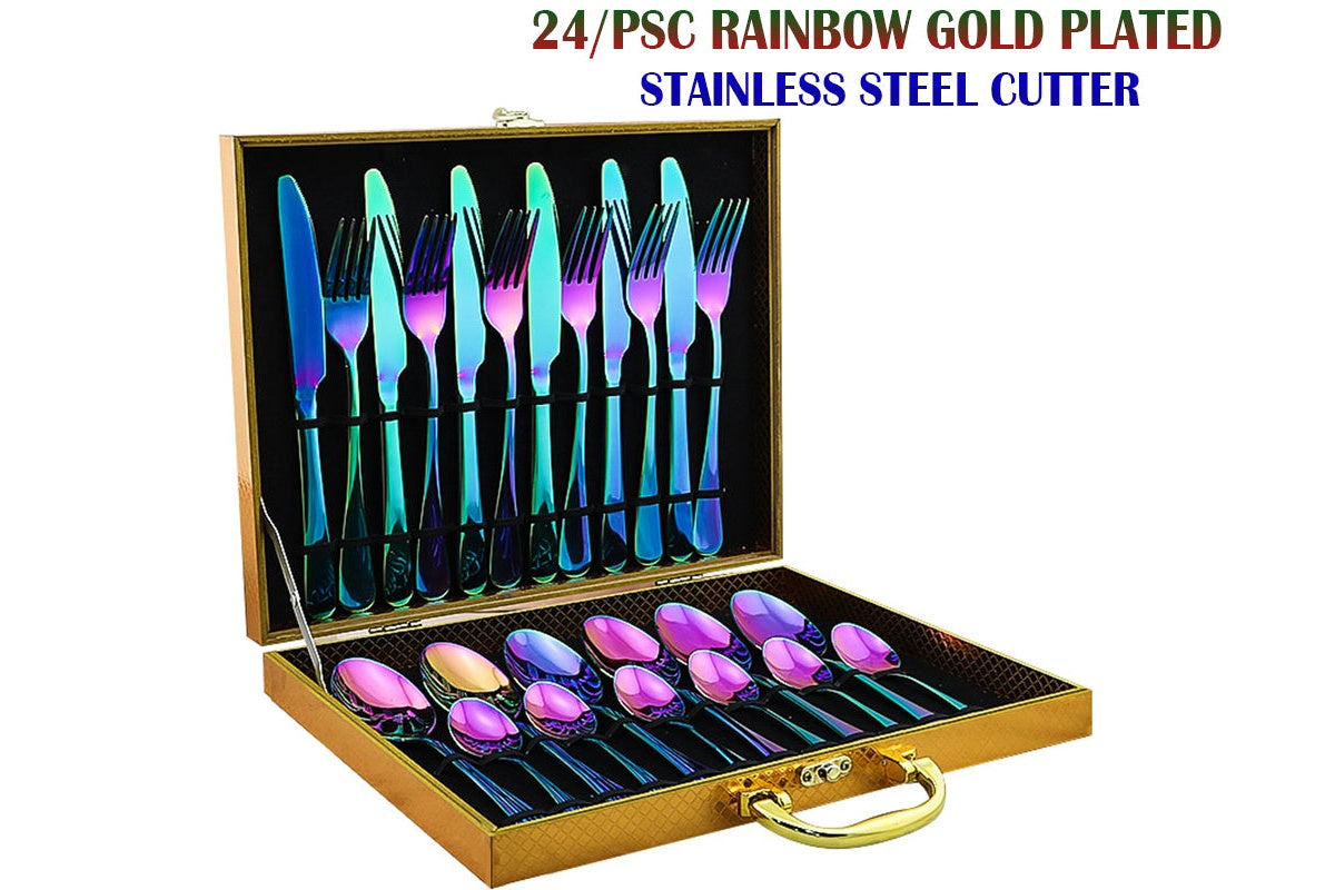 Close up of stainless steel dinner cutter with mirror polish