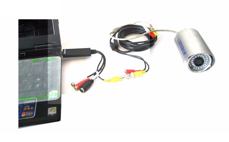 EasyCap USB 20 Video Adapter connected to PC via USB cable