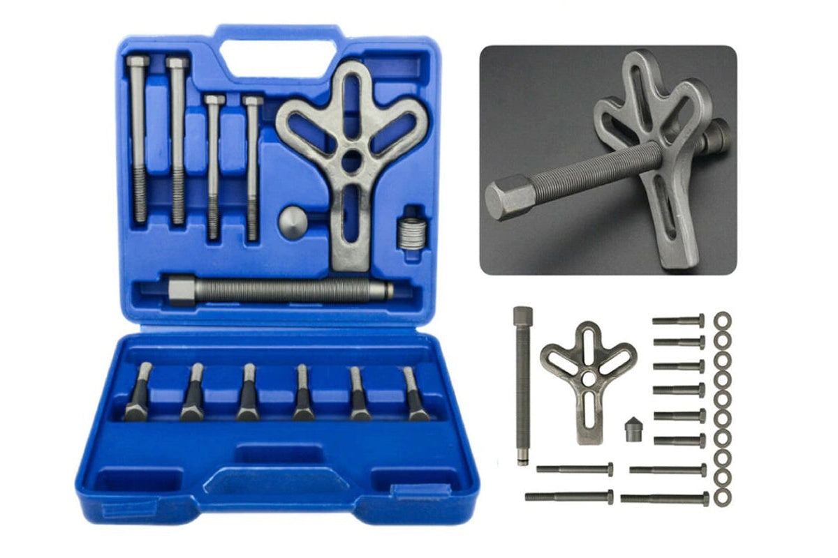 Close up of steering wheel puller centre screw detail