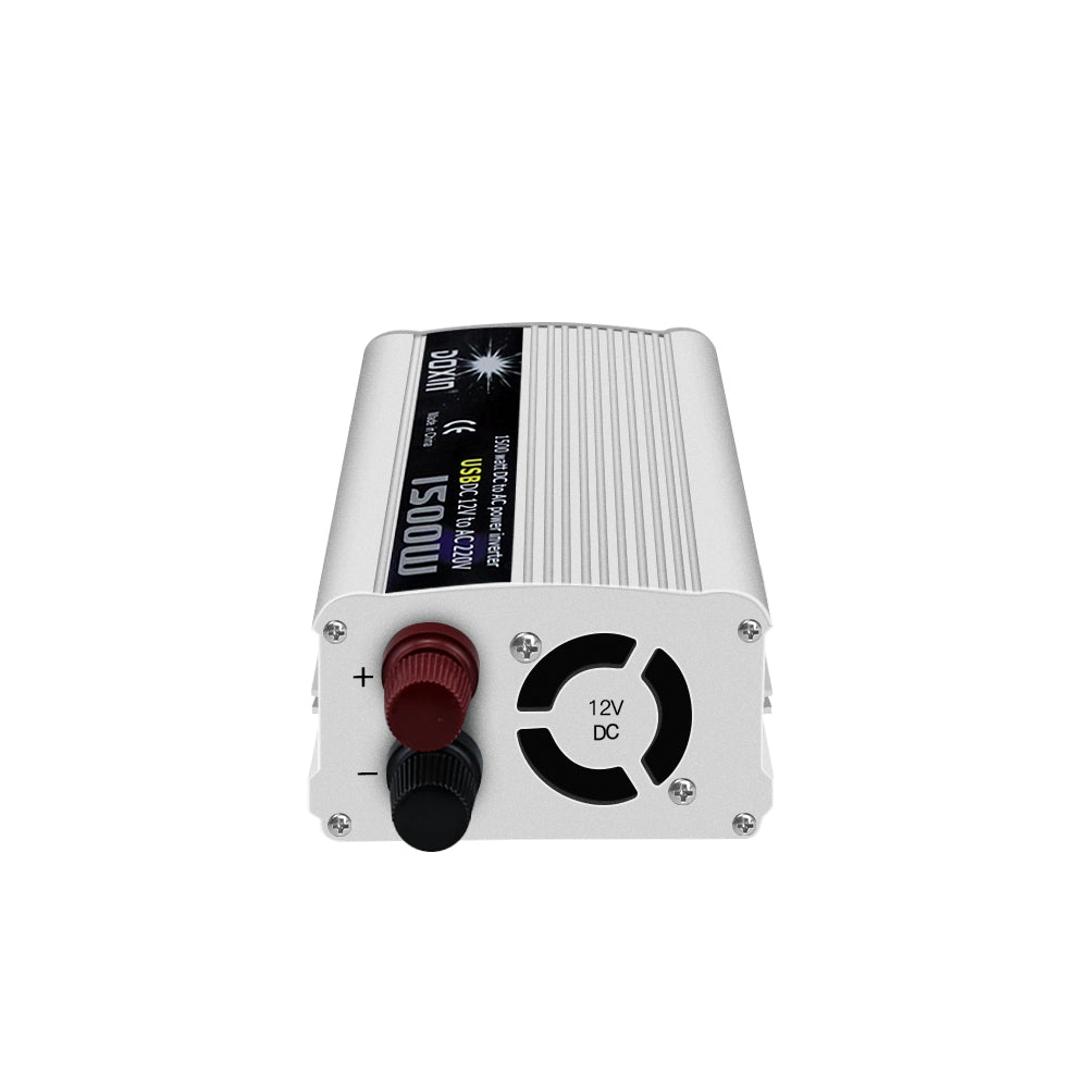 Top angle of car power inverter 1500W with LED indicator lights