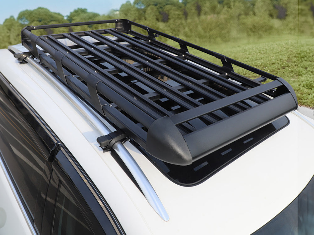 Universal roof rack basket mounted on car roof bars