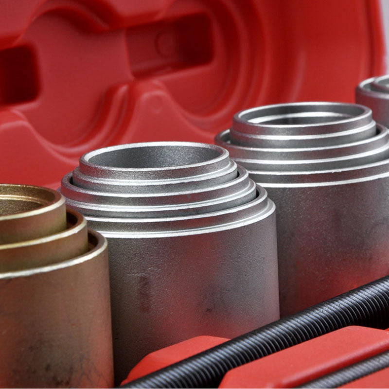 Universal bush bearing tool set arranged by sleeve size