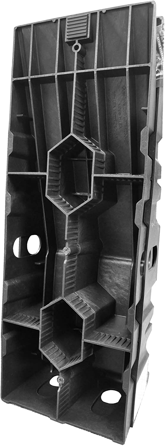 Low profile design of vehicle ramps for easy loading
