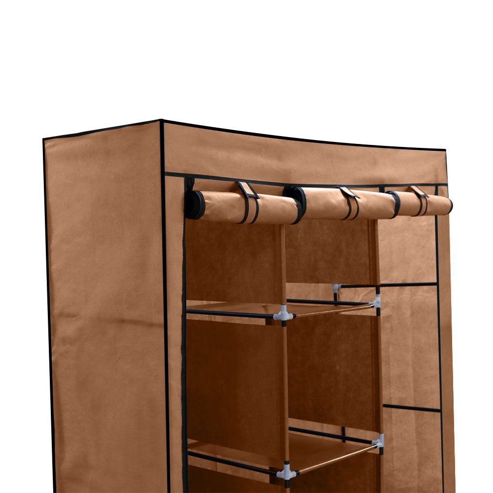 Portable wardrobe